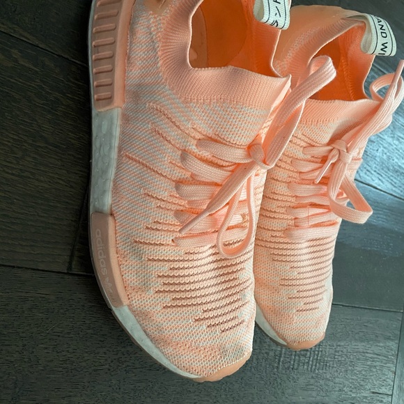 women’s adidas nmd’s - Picture 3 of 5
